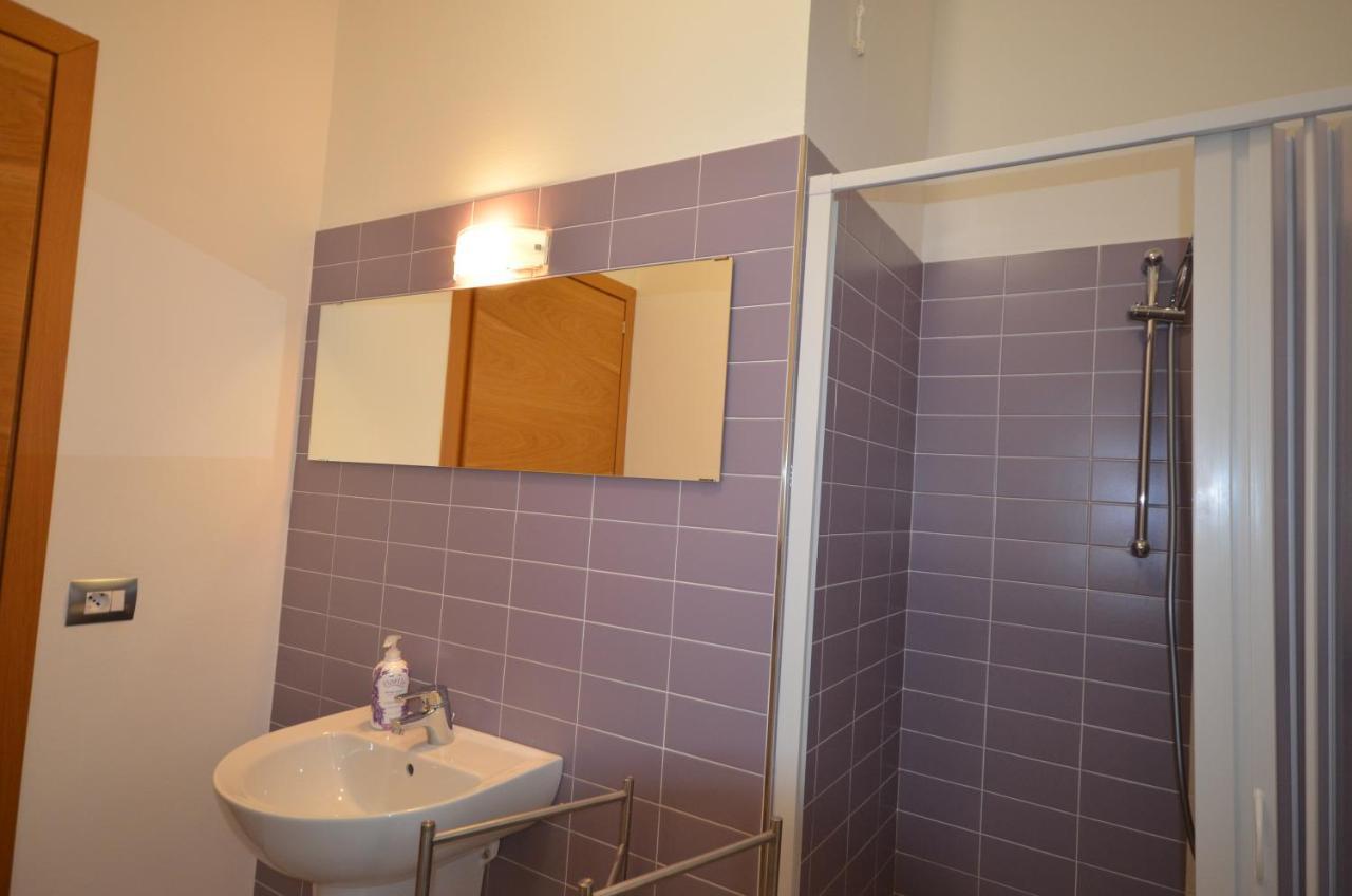 Varennahouse Lory Apt Eksteriør bilde